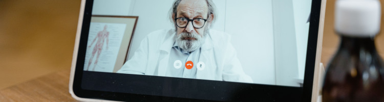 Как получить медицинскую помощь в Маспаломасе, Гран-Канария: Руководство для туристов